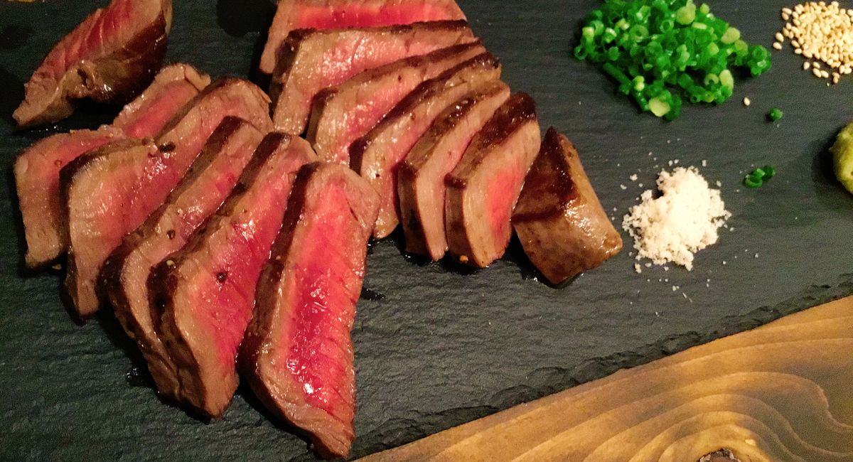 エゾジカのステーキ